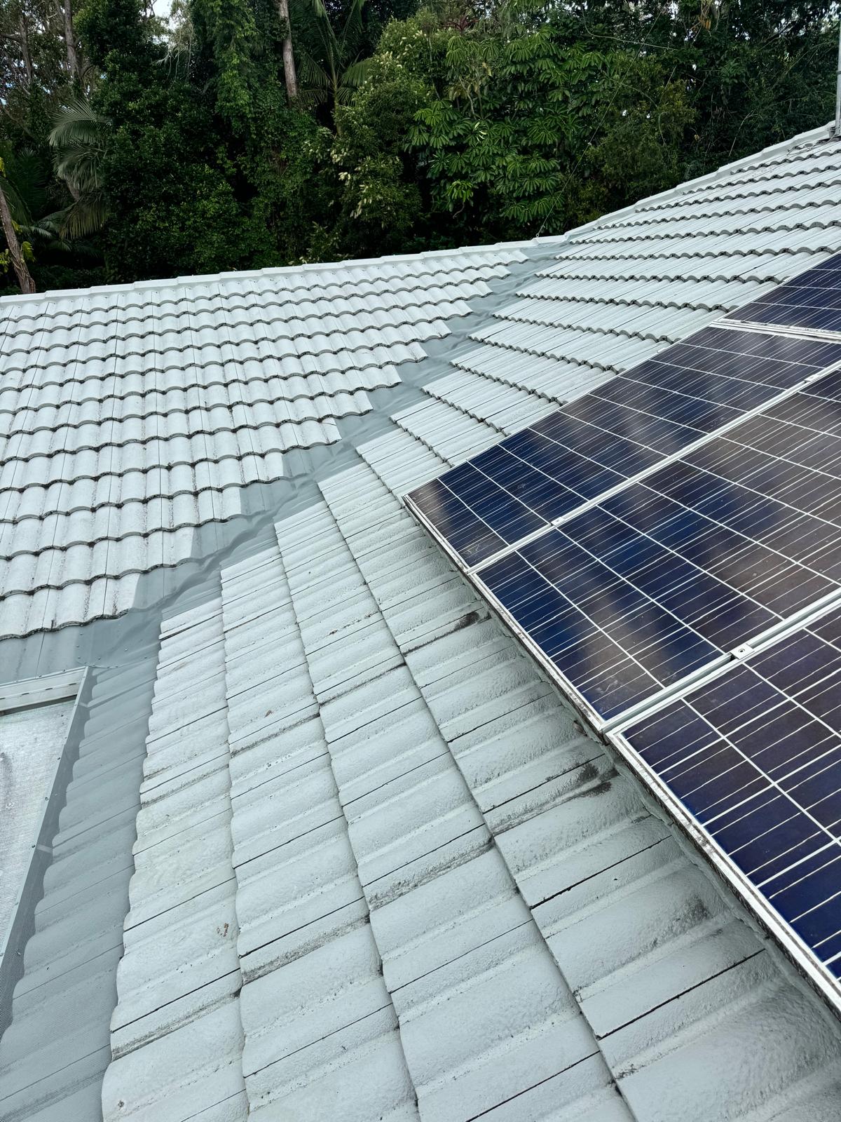 2mm Tile - Valley Guard Kit (1000mm)