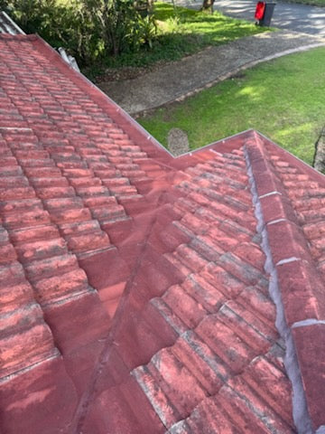 2mm Aluminium Tile - Valley Guard Kit (750mm)
